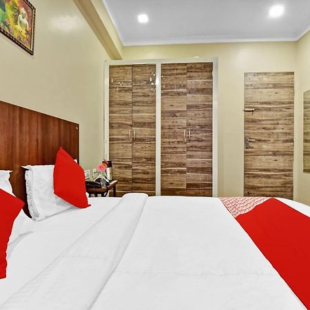 Hotel O Shiv Kalpana Джайпур Екстериор снимка