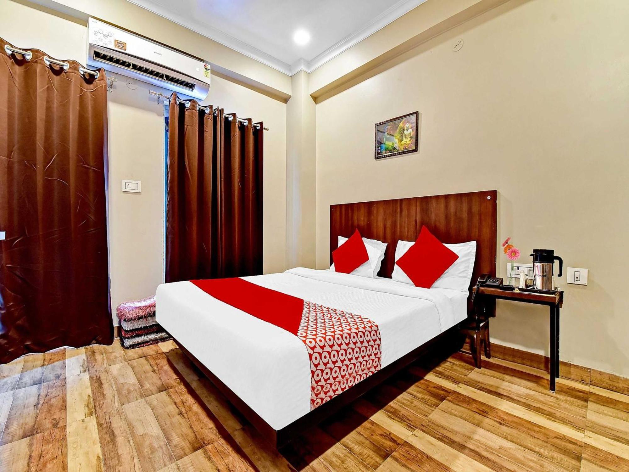 Hotel O Shiv Kalpana Джайпур Екстериор снимка