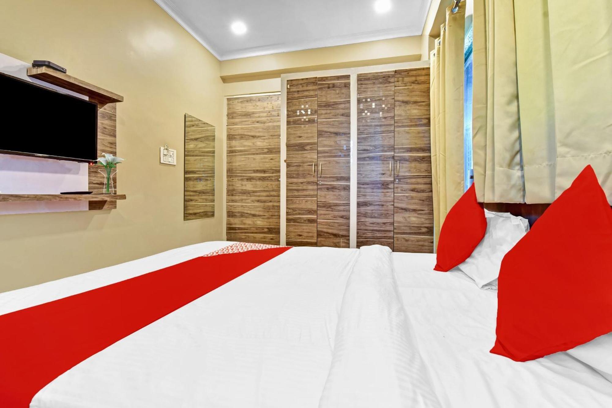 Hotel O Shiv Kalpana Джайпур Екстериор снимка